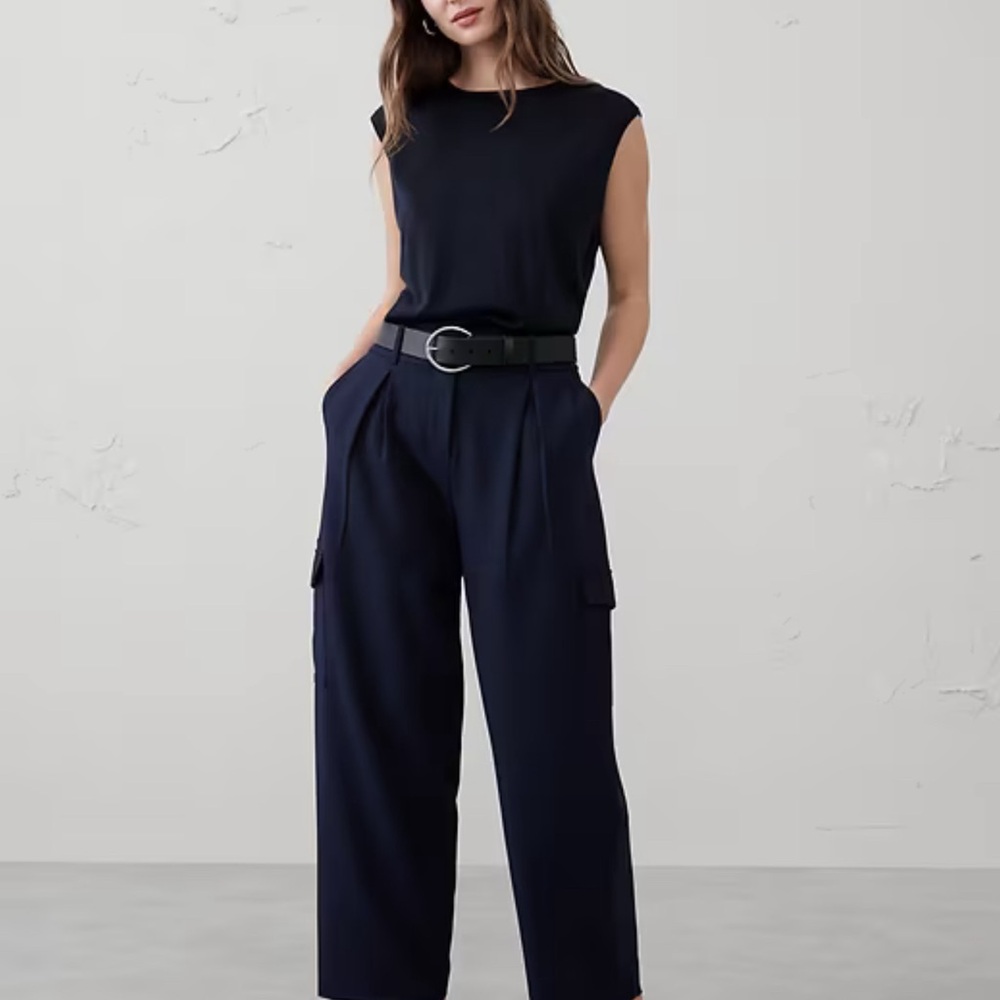 Banana Republic Navy Cargo Pants